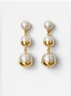 ✨ IBB London Gold Tone, Glass Pearl Drop Earrings✨